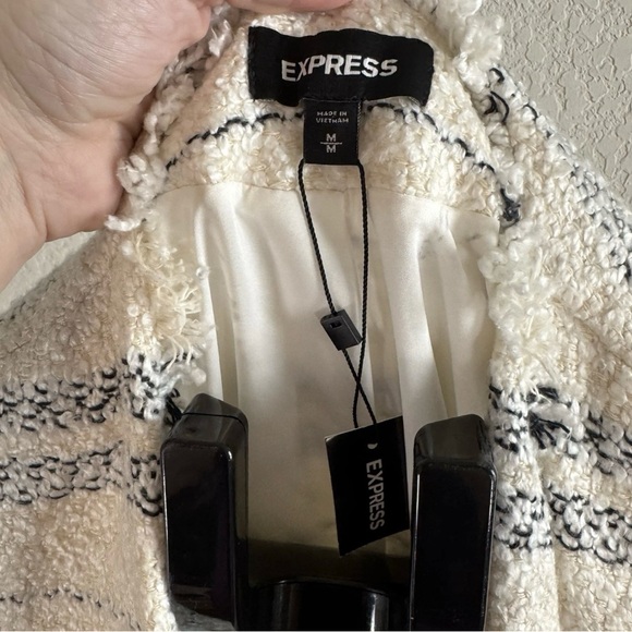 Express NWT Ivory w/Navy Stripes Draped Boucle Blazer Sz M Womens Cozy Cottage - Picture 8 of 9